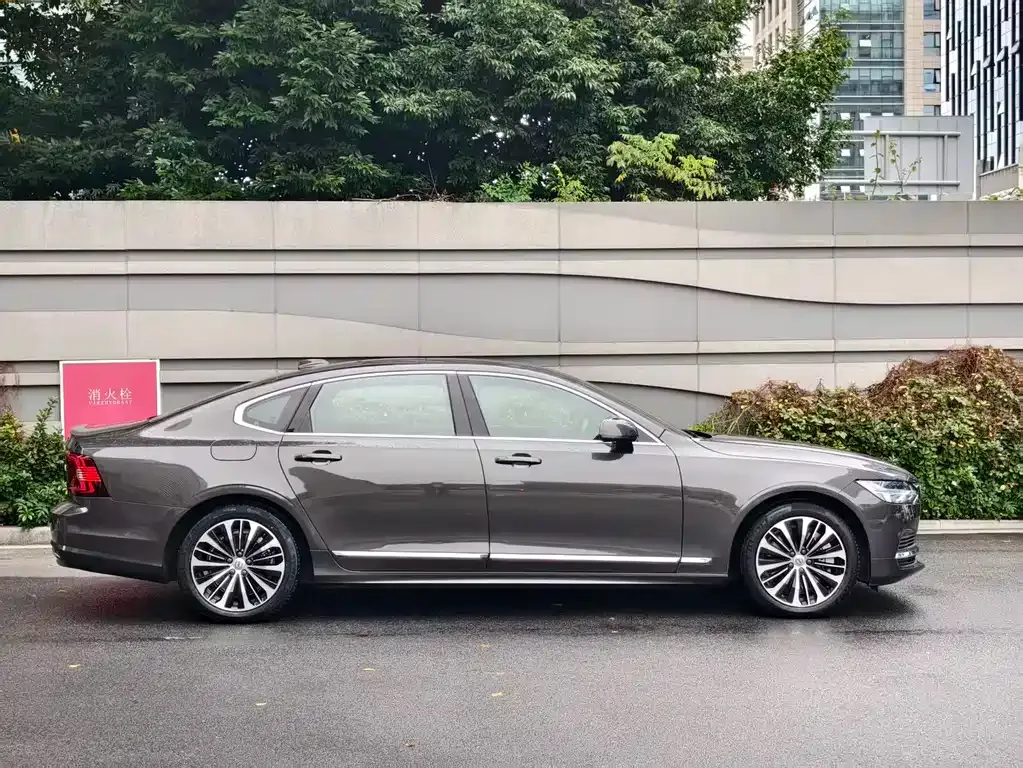 Volvo S90 PHEV — фото 8