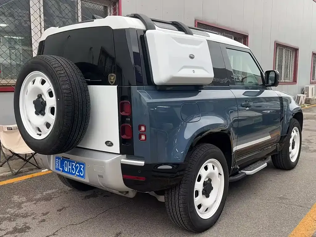 Land Rover Defender — фото 4