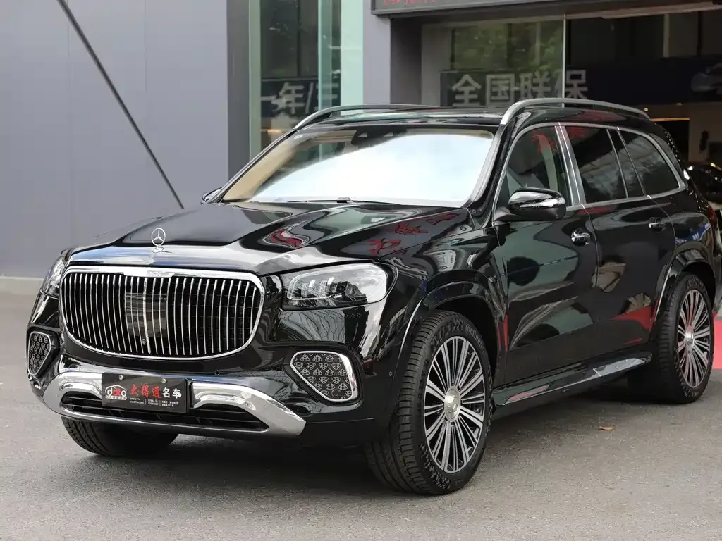 Mercedes-Benz GLS — фото 1