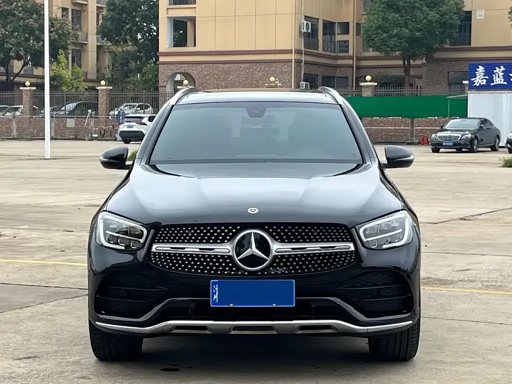 Mercedes-Benz GLC — фото 1