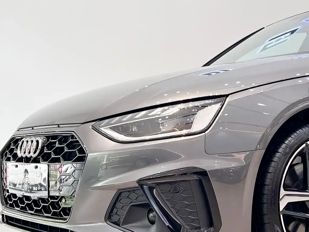 Audi A4L — фото 3