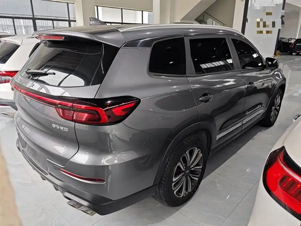 Chery Tiggo 8 — фото 7