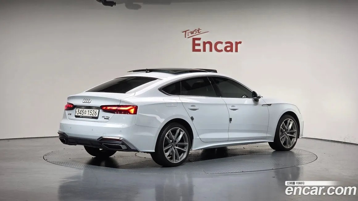 Audi A5 — фото 2