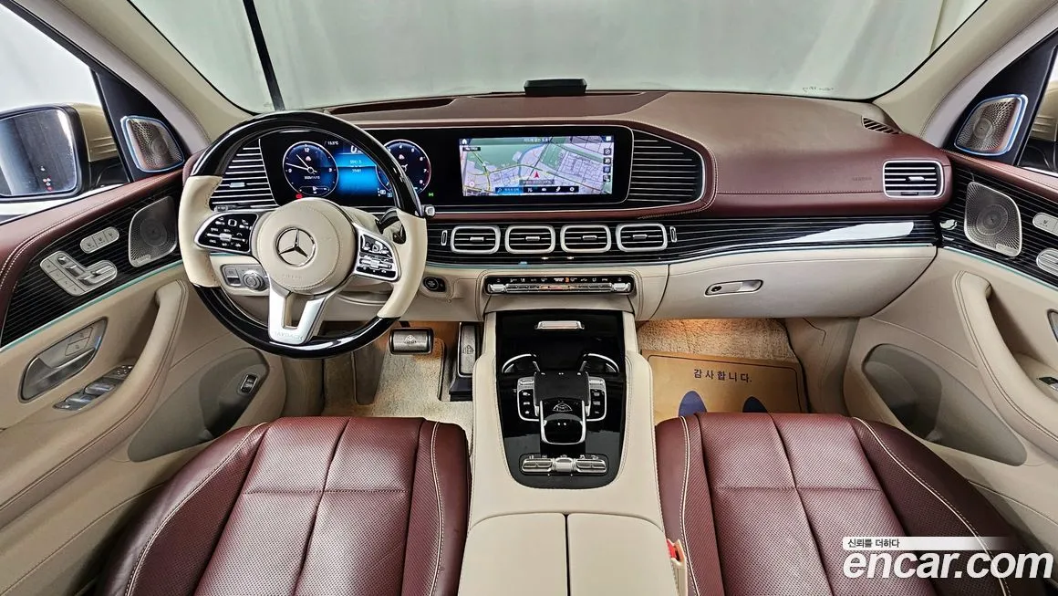 Mercedes-Benz GLS-Class — фото 7