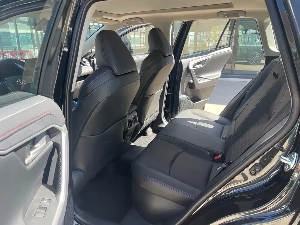 Toyota Wildlander New Energy — фото 10