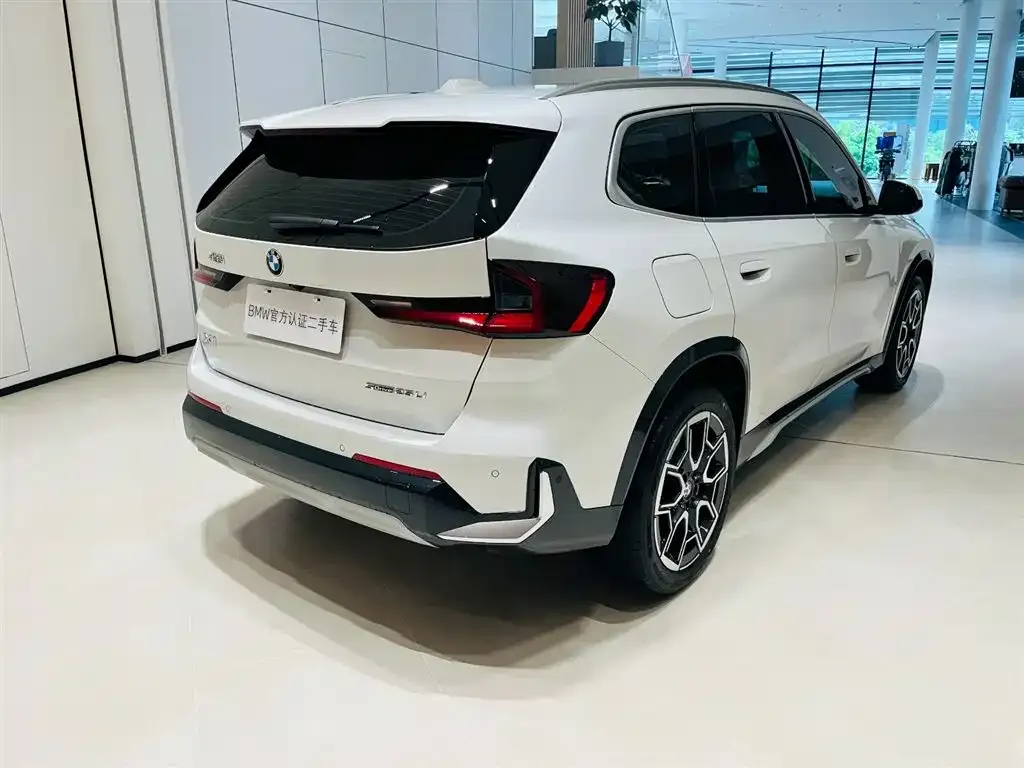 BMW X1 — фото 4