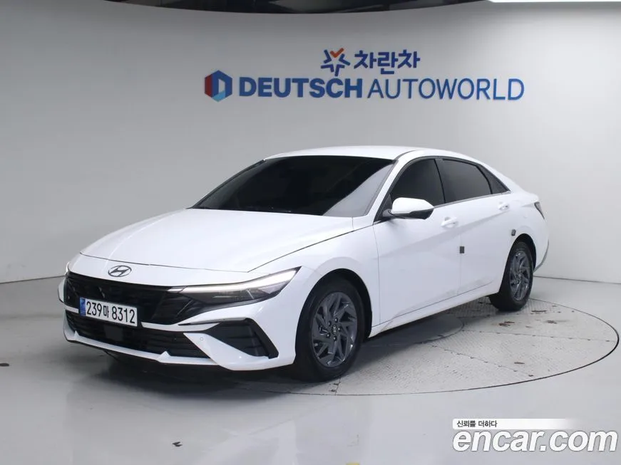 Hyundai AVANTE — фото 1