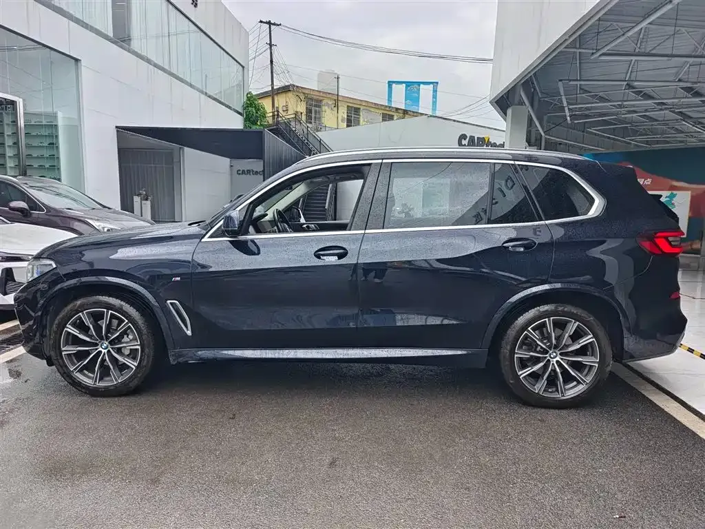 BMW X5 — фото 7