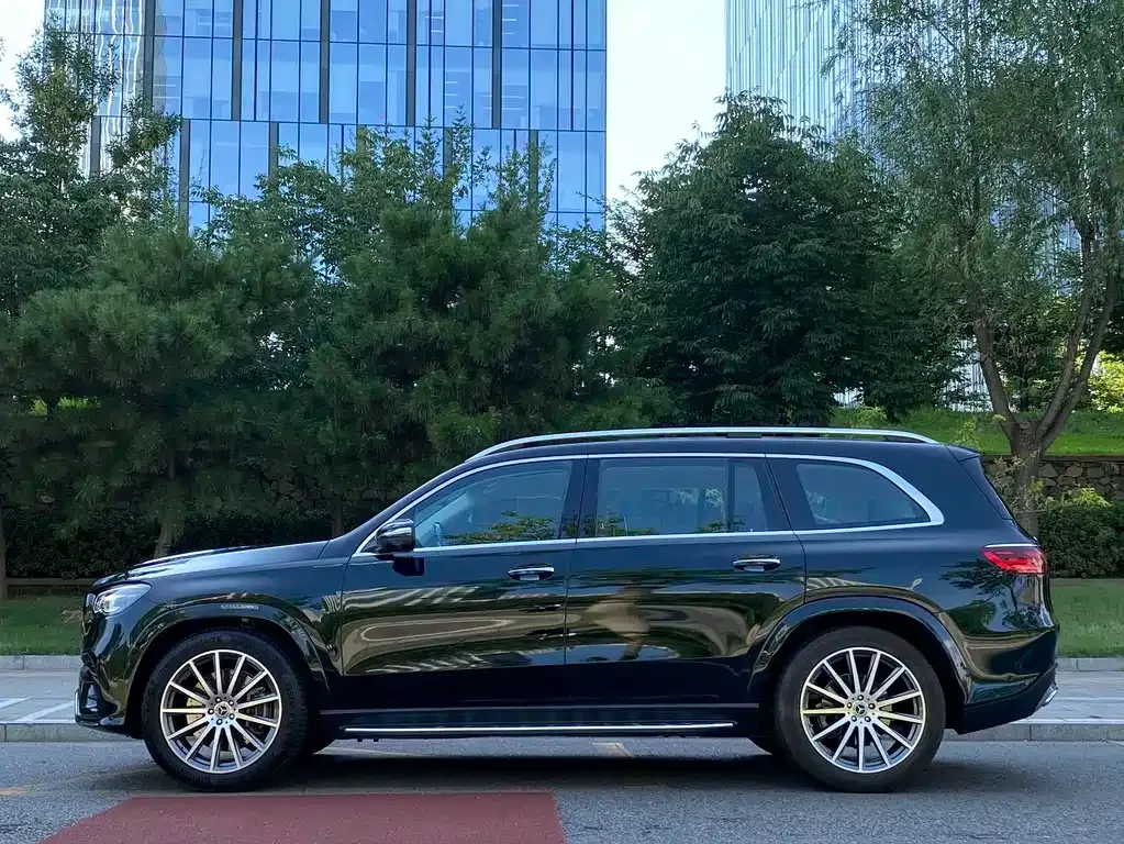Mercedes-Benz GLS — фото 5