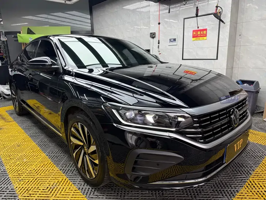 Volkswagen Passat — фото 3
