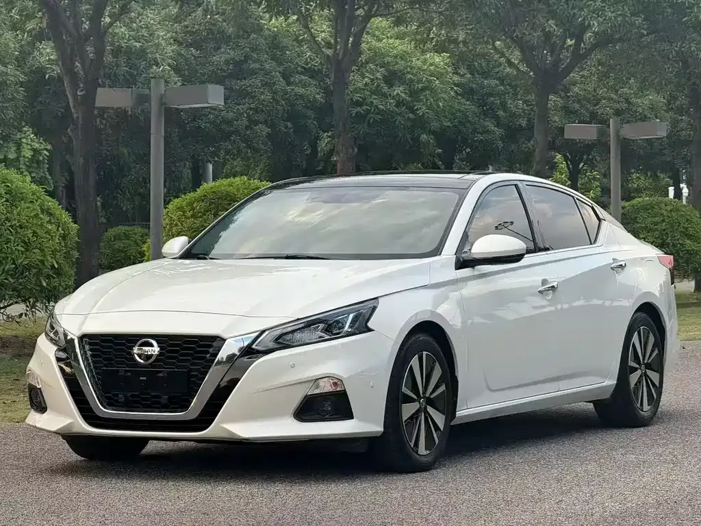 Nissan Teana — фото 3