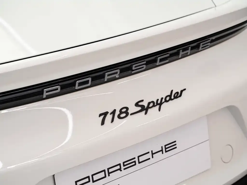 Porsche 718 — фото 8