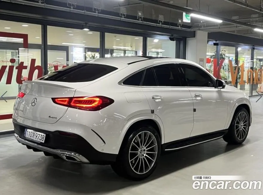 Mercedes-Benz GLE-Class — фото 4