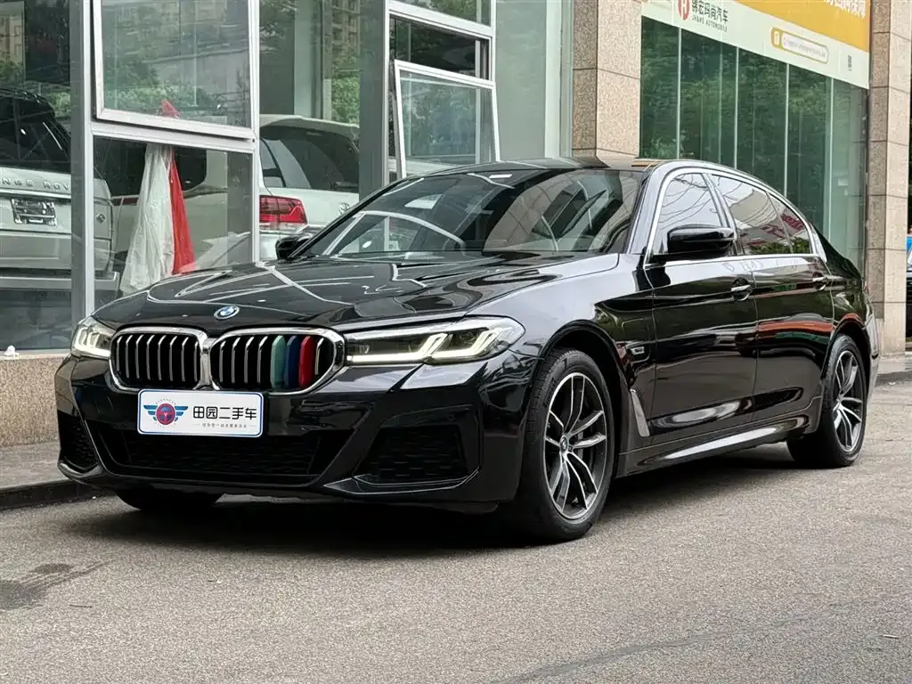 BMW 5 Series New Energy — фото 1