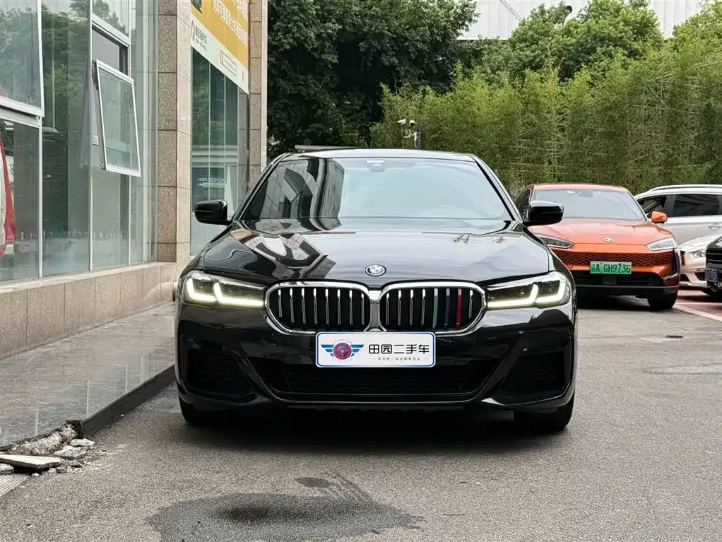 BMW 5 Series New Energy — фото 2