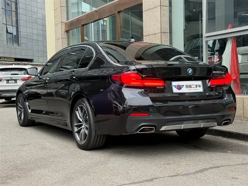 BMW 5 Series New Energy — фото 4