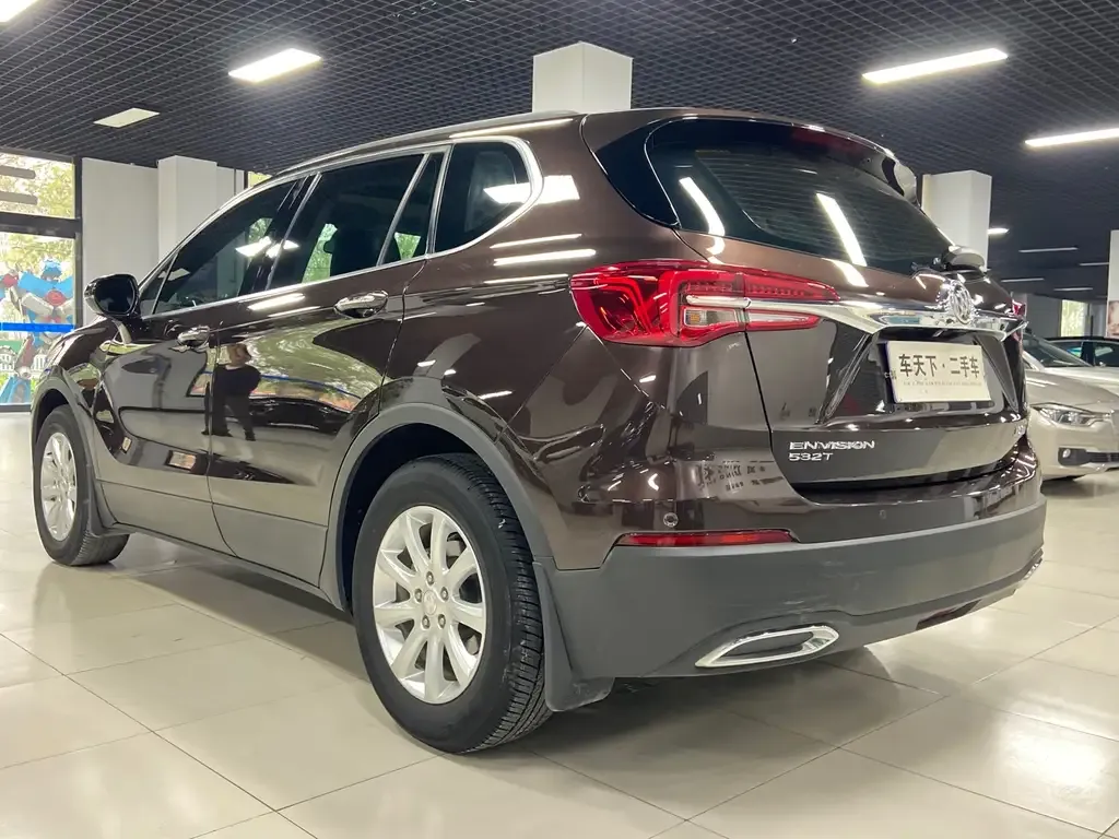 Buick Envision Plus — фото 4