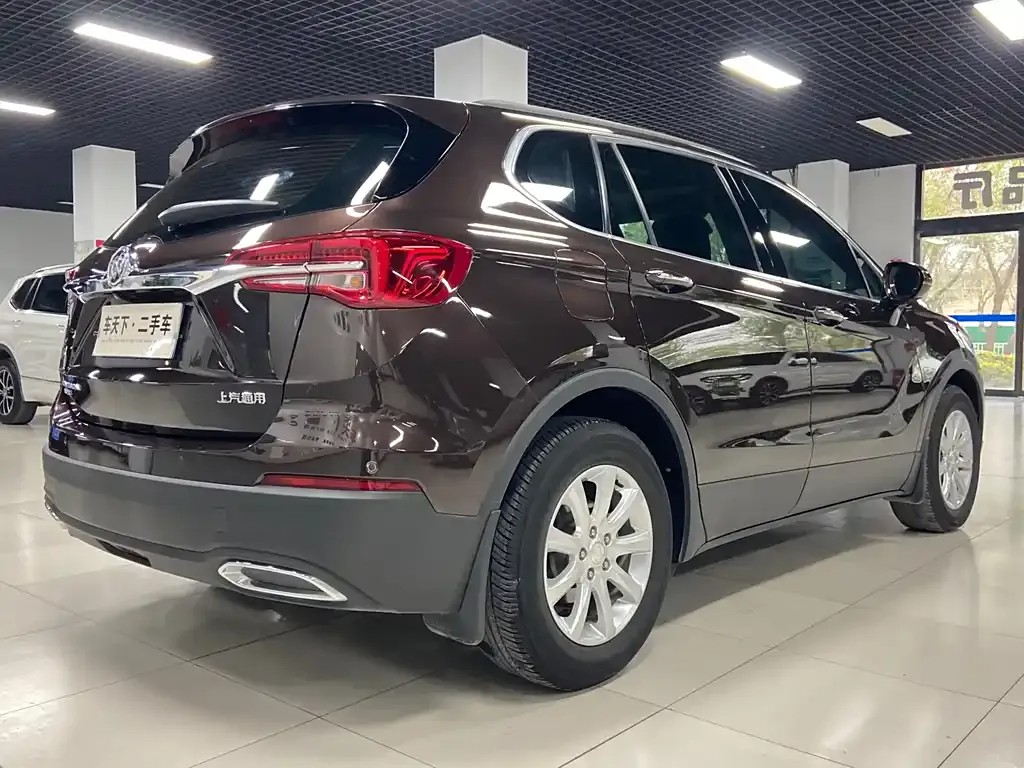 Buick Envision Plus — фото 6
