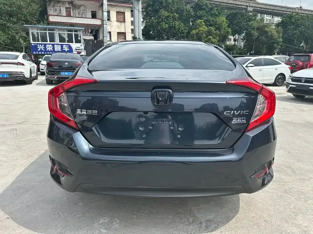 Honda Civic — фото 4