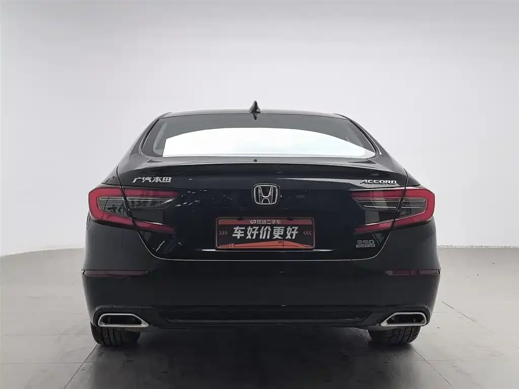 Honda Accord — фото 4