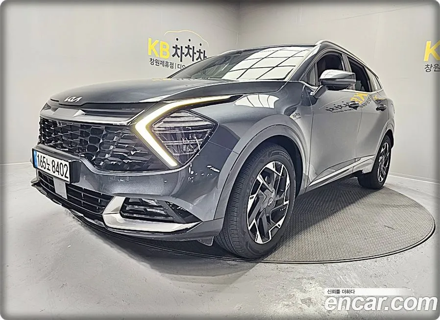 Kia Sportage — фото 1