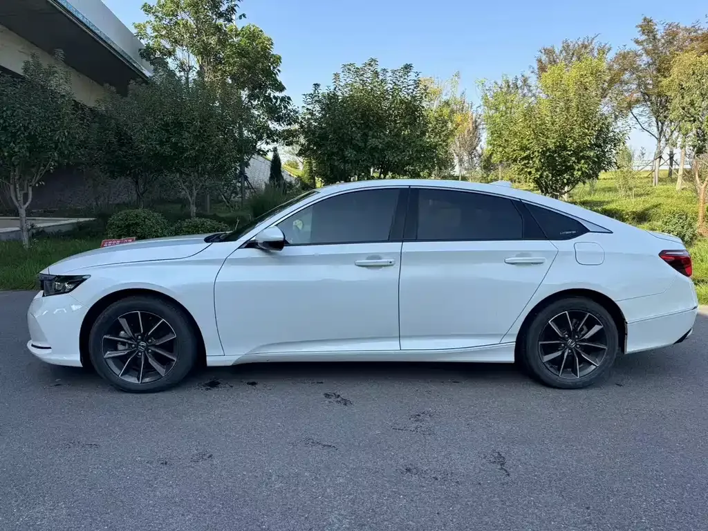 Honda Inspire — фото 7