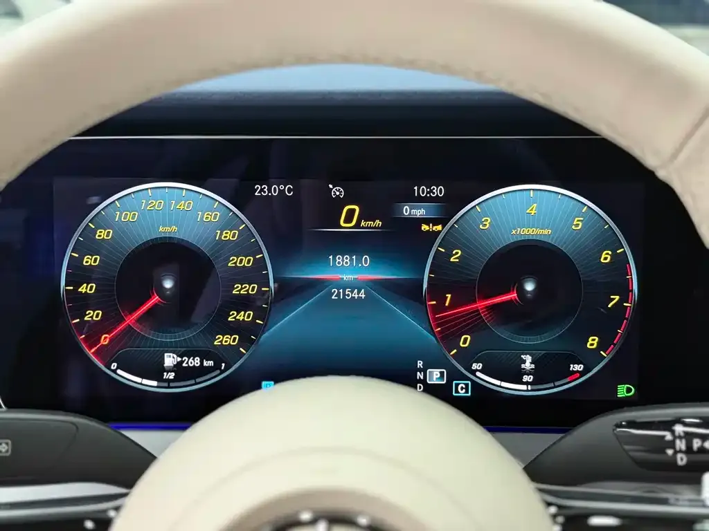Mercedes-Benz E-Class (Import) — фото 10