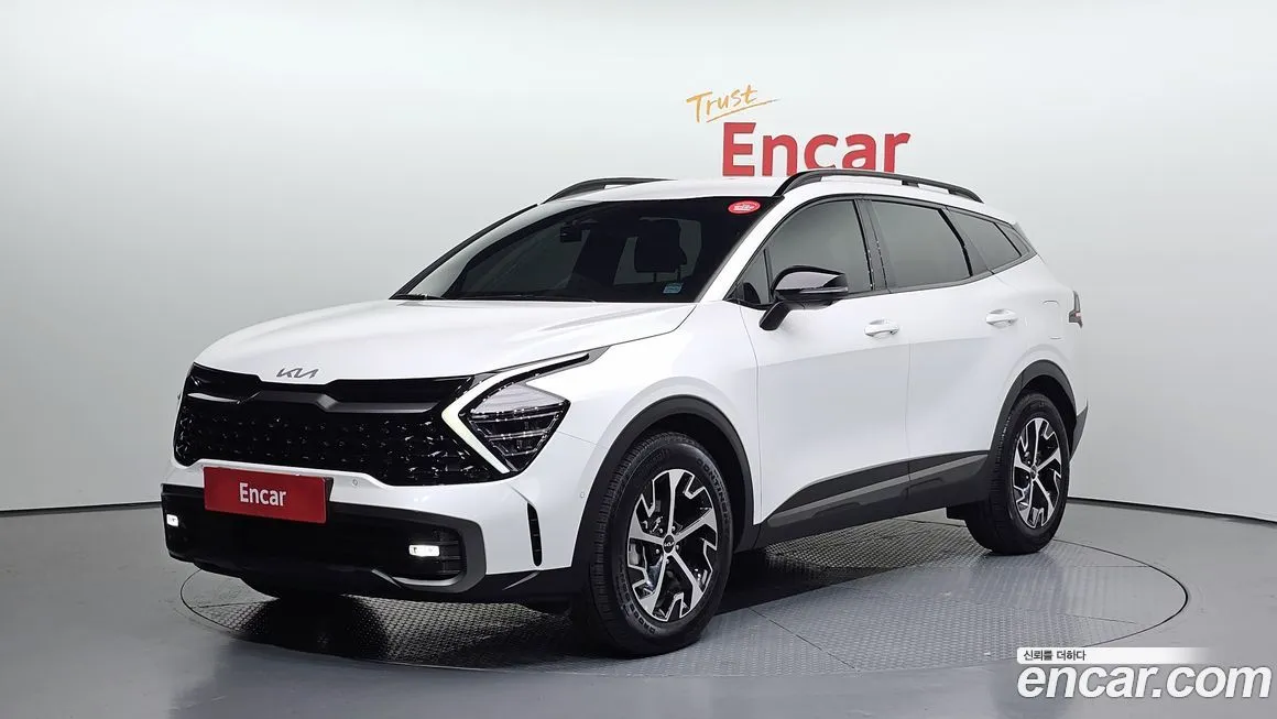 Kia Sportage — фото 1
