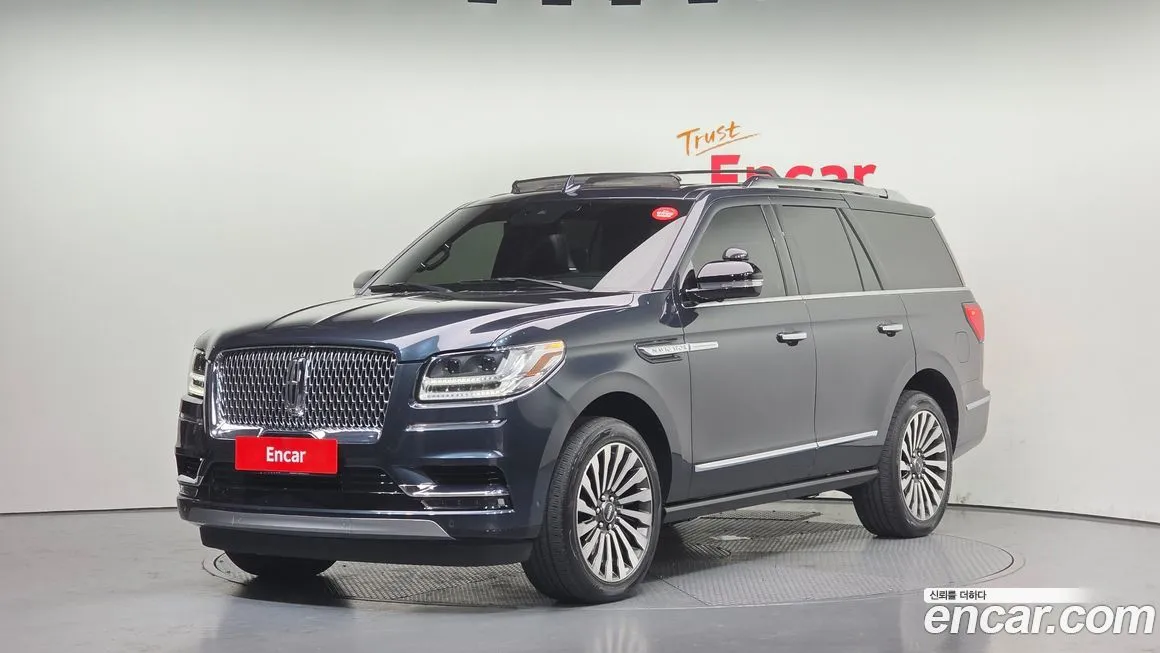 Lincoln Navigator — фото 1