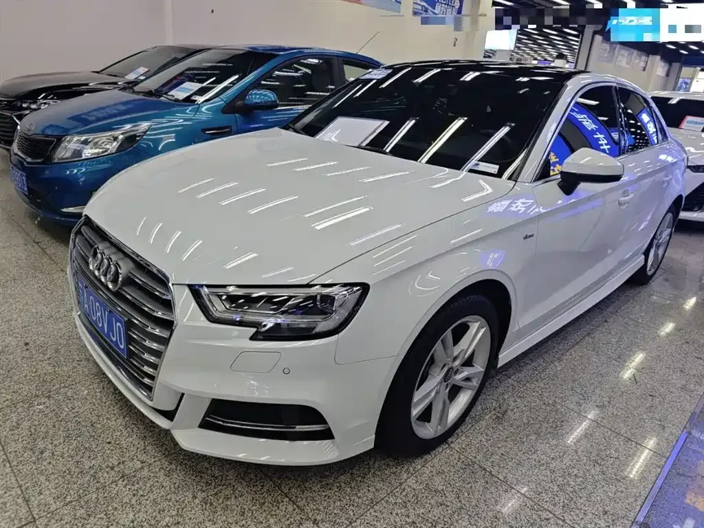 Audi A3 — фото 2