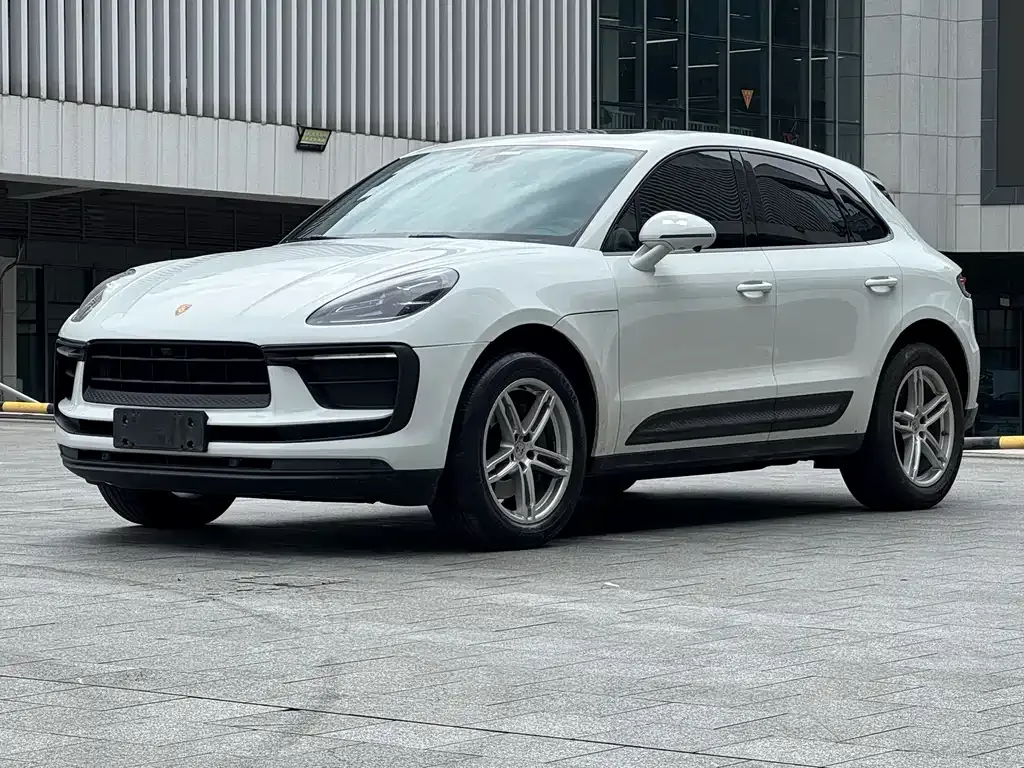Porsche Macan — фото 1