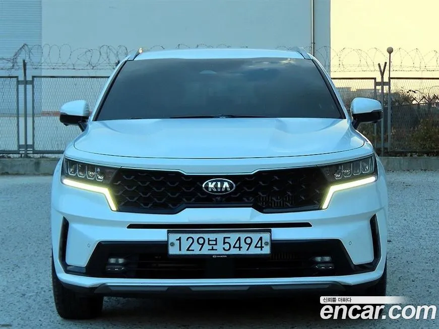 Kia Sorento — фото 1