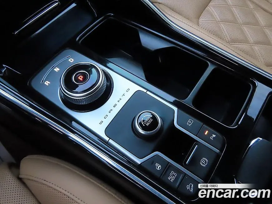Kia Sorento — фото 10