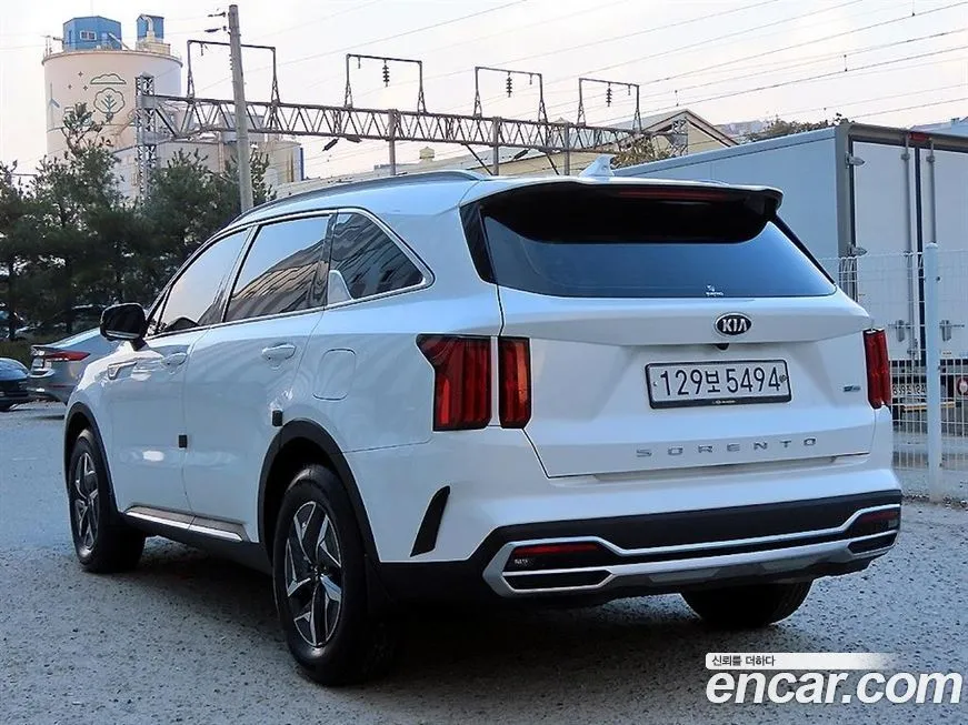 Kia Sorento — фото 3