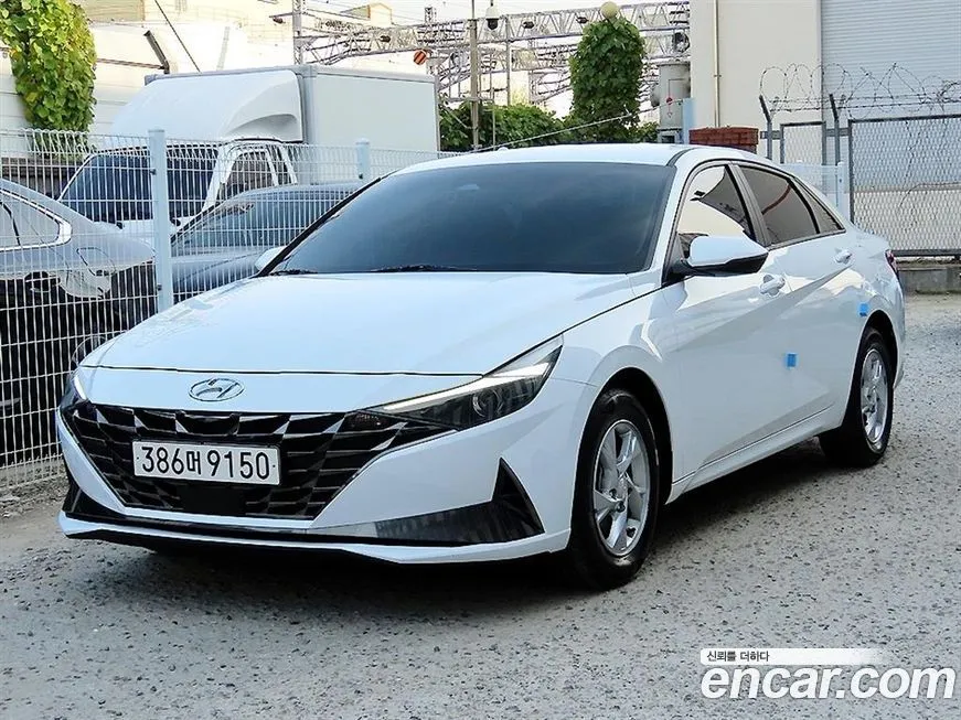 Hyundai AVANTE — фото 2