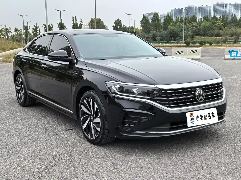 Volkswagen Passat — фото 3