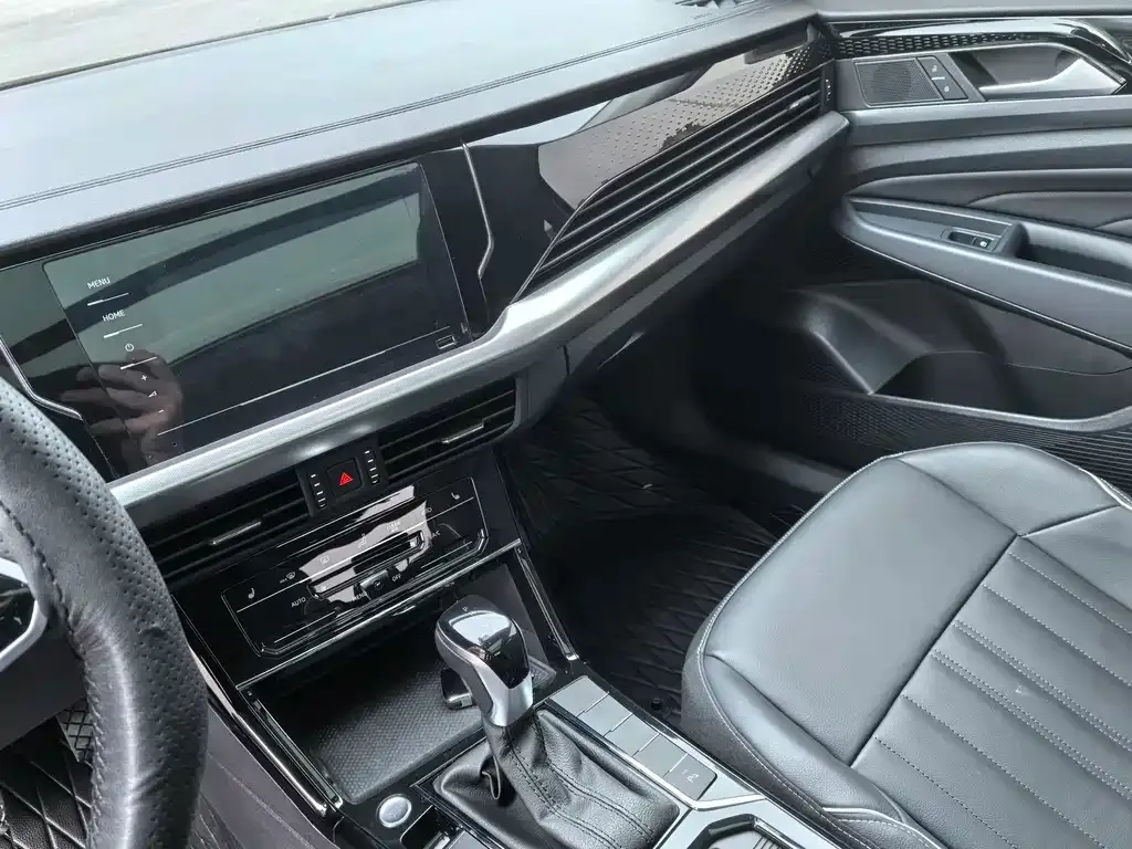 Volkswagen Passat — фото 9