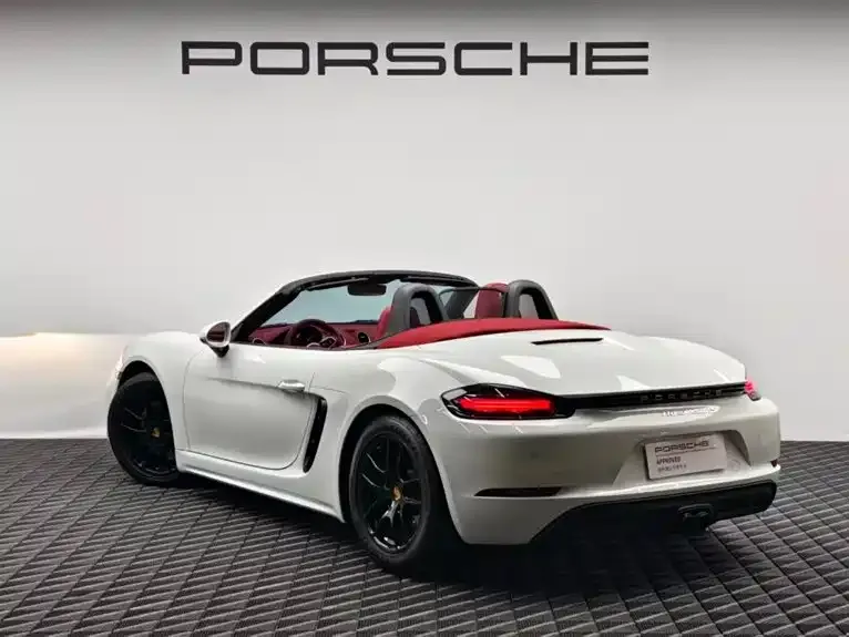 Porsche 718 — фото 6