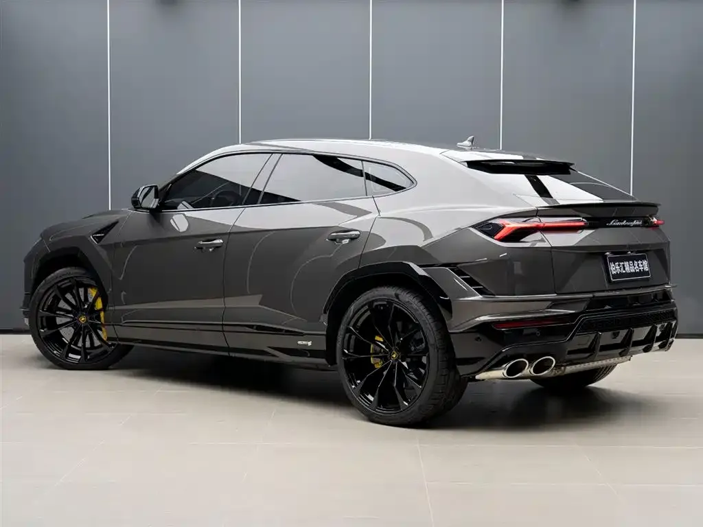 Lamborghini Urus — фото 4