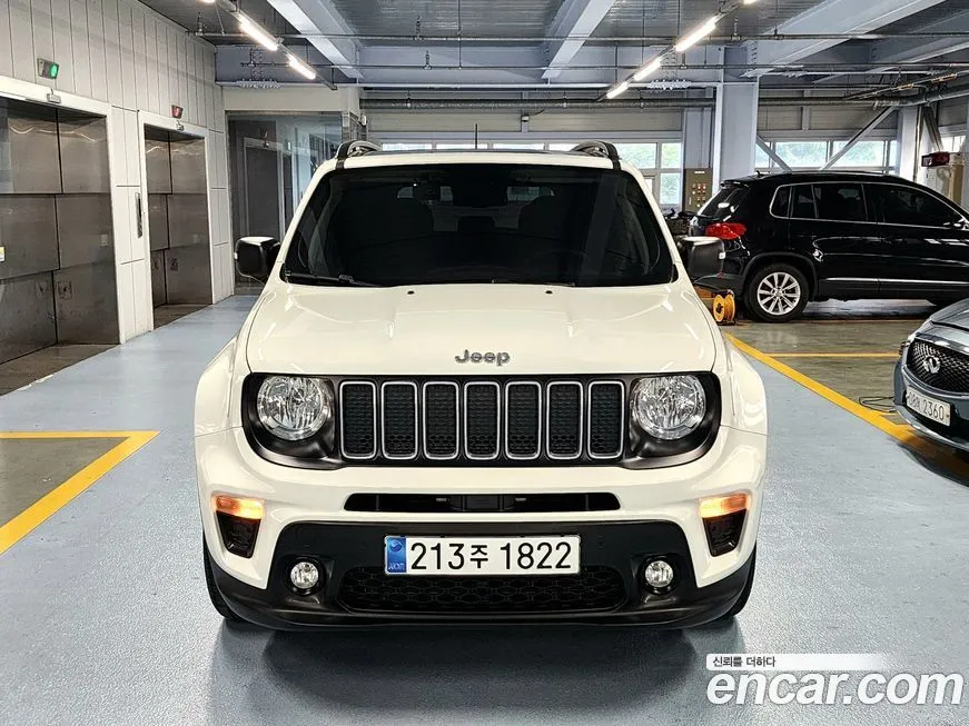 Jeep Renegade — фото 2