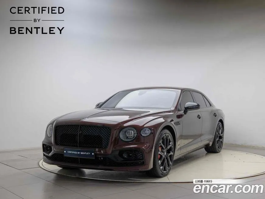 Bentley Flying Spur — фото 1