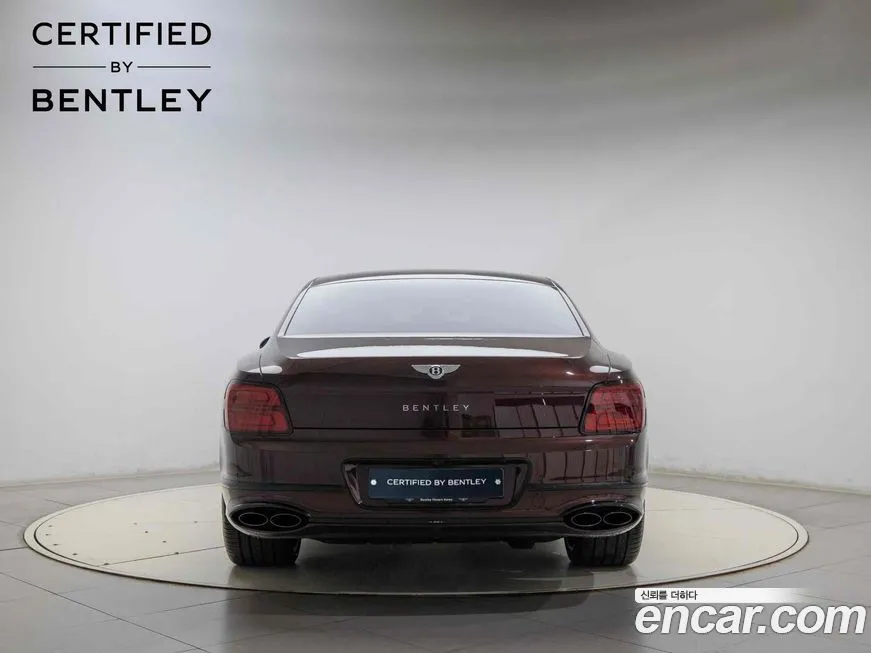 Bentley Flying Spur — фото 4