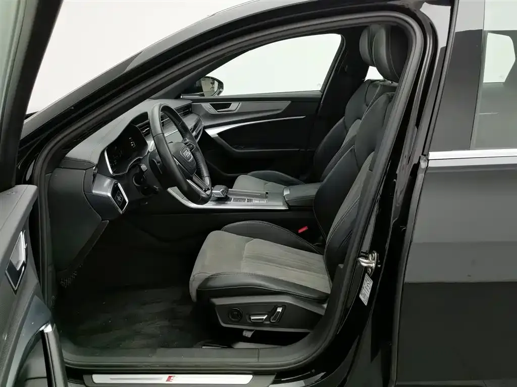 Audi A6L New Energy — фото 10
