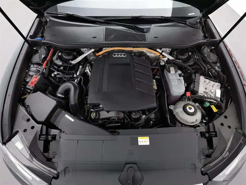 Audi A6L New Energy — фото 6