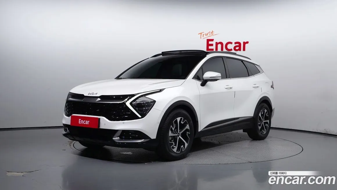 Kia Sportage — фото 1