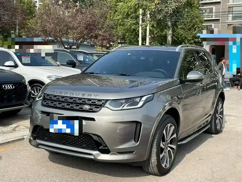 Land Rover Discovery Sport — фото 1