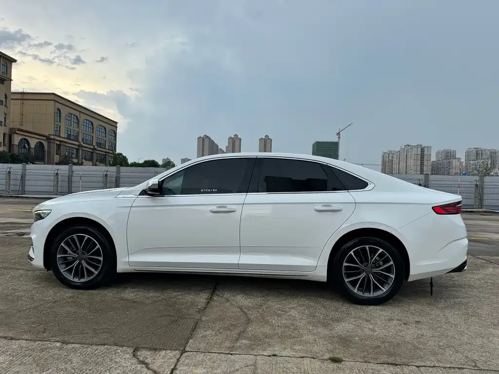 Geely Xingrui — фото 10