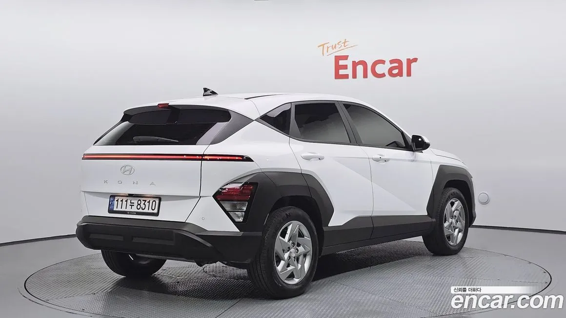 Hyundai Kona — фото 2