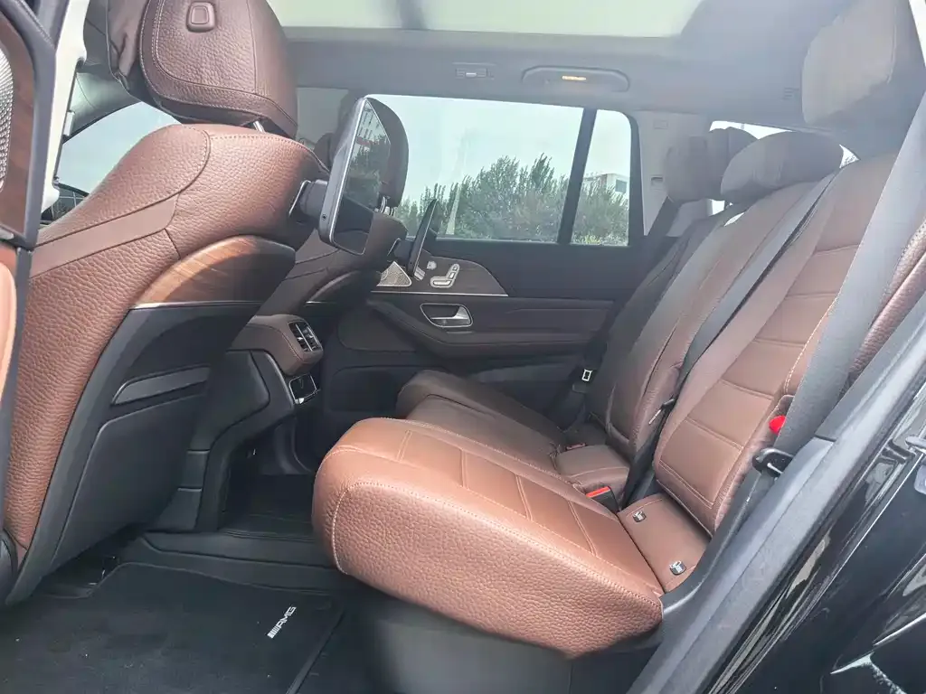 Mercedes-Benz GLS — фото 5