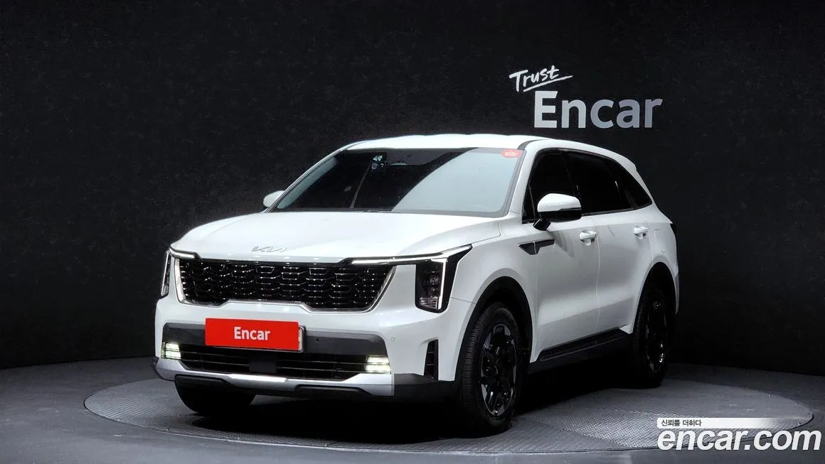 Kia Sorento — фото 1